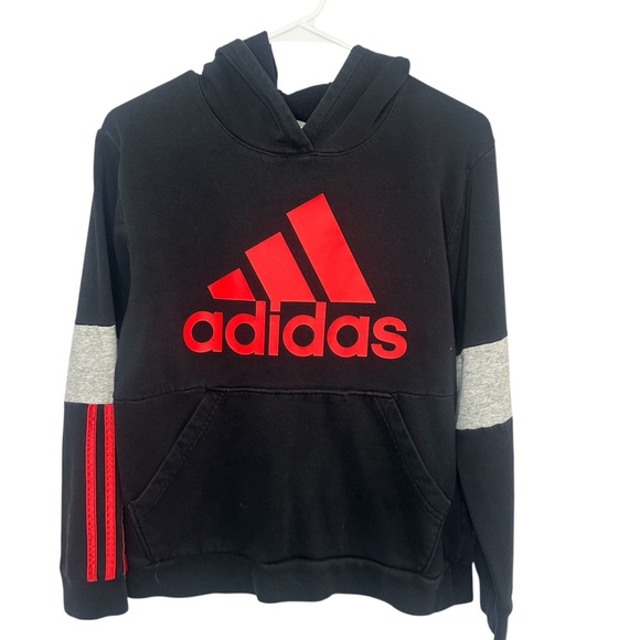 Adidas YOUTH LARGE (14-16) Black and Red Hoodie Front Pocket Good Condition - Picture 1 of 8